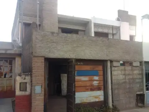 VENDO DUPLEX EN B° ITUZANGO