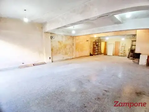 Local en Venta 40 años