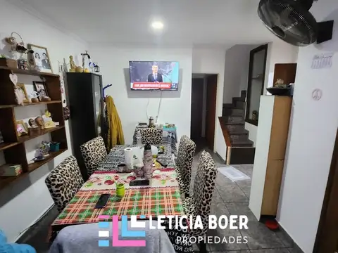 Depto Tipo Casa en Alquiler de 2 dormitorios