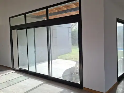 Casa en Venta en El Cantón, USD 320.000