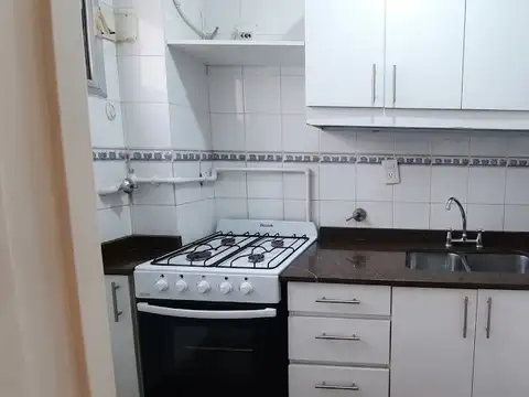 Departamento en Alquiler en Recoleta, $ 800.000