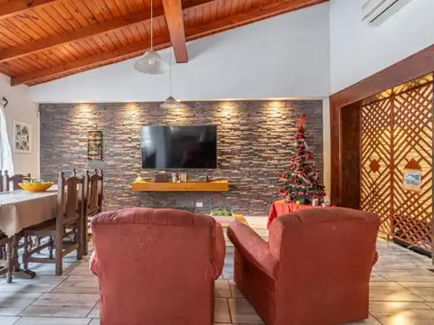 Depto Tipo Casa en Venta 5 años