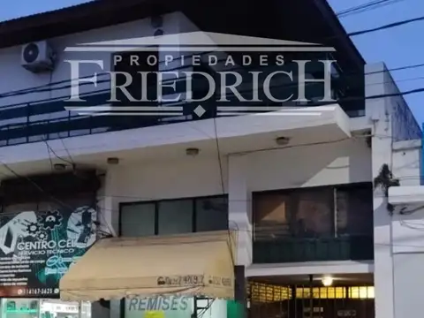 EXCELENTE PROPIEDAD EN EL CENTRO DE PILAR