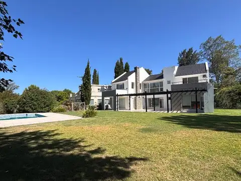 Club de Campo Abril - El Hipico