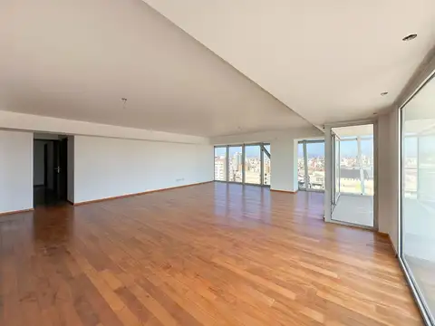 Departamento 7 ambientes con 5 baños