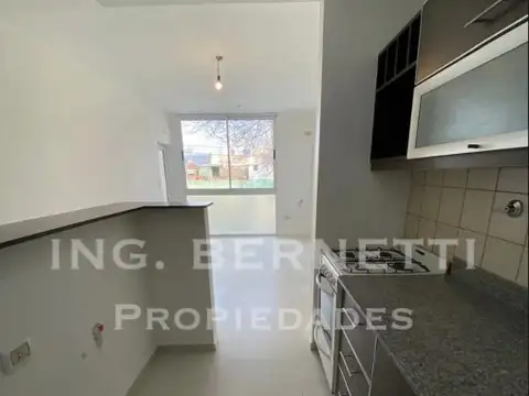 Depto Tipo Casa 3 ambientes con 2 baños