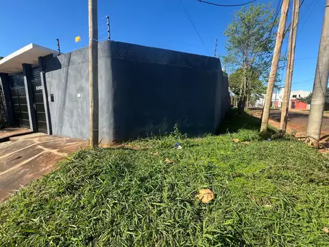 VENTA | CASA EN ESQUINA – CALLE ELDORADO (C. 90), POSADAS