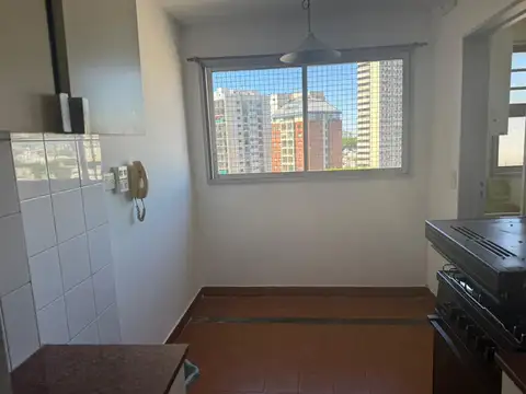 Departamento en Alquiler en Belgrano R, $ 800.000
