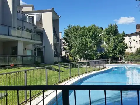 Departamento en Alquiler con 1 cochera