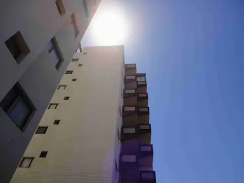 ALQUILO EXCEL VISTA AL MAR DEPTO 2 DOR  2 BÑ.CON BALCON COCHERA CUB. A2035A 