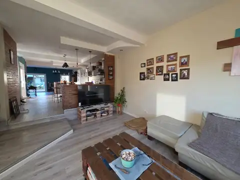Casa en Venta en Villa Gobernador Udaondo, USD 185.000
