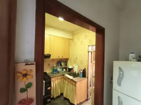 3 Ambientes PH en  Planta Baja en Lateral  Muy Buen Estado