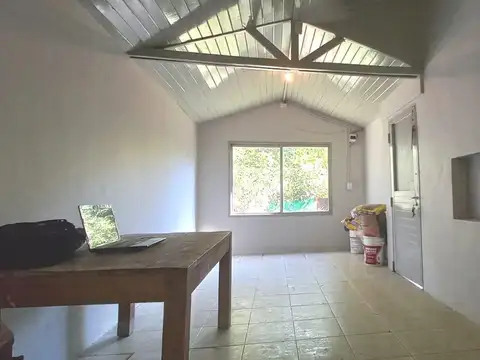 Casa 3 ambientes con 1 baño