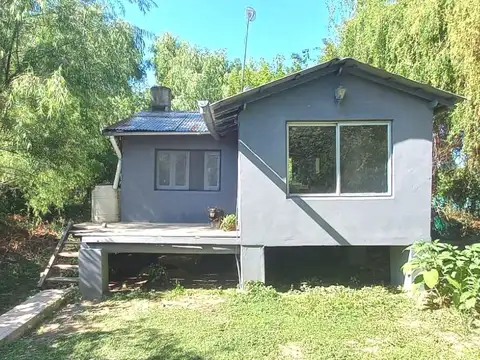 Casa en venta sobre lote de 1400 m2 - 1ra seccion de islas delta - Tigre