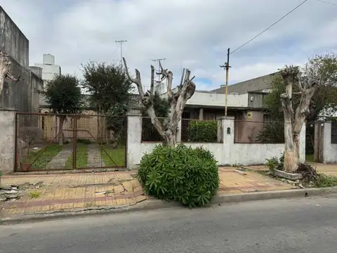 Lote En Venta En Ramos Mejia Sur