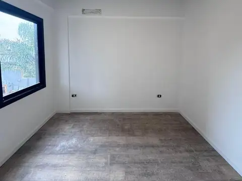 VENTA DEPTO 2 AMB C/ TERRAZA PROPIA