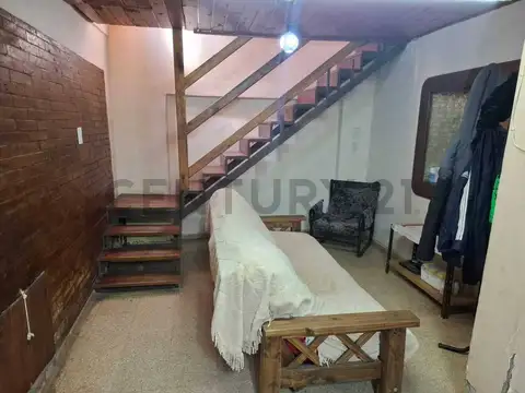 Edgardo Alfaro 1700, Piso 0