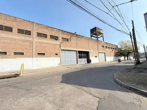 IMPORTANTE FRACCIÓN INDUSTRIAL EN VENTA – MORÓN | 10258 m² DE TERRENO + 11000 m² EDIFICADOS