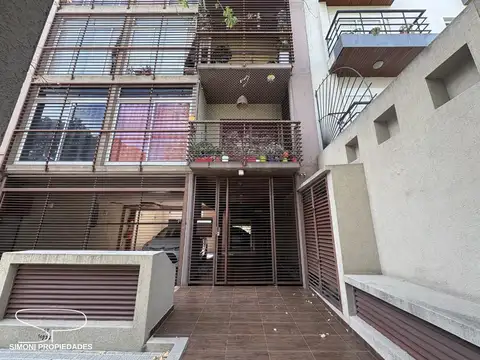 Departamento 2 ambientes con patio en planta baja