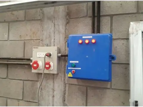 Galpon en Venta 50  mts Fondo