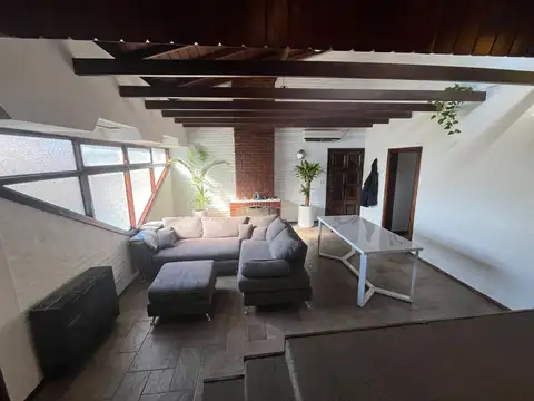 PH de 3 amb en Bernal con cochera APTO CREDITO