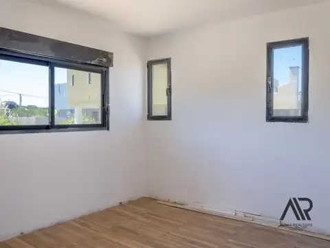 Casa en Venta en La Asturiana, USD 169.000