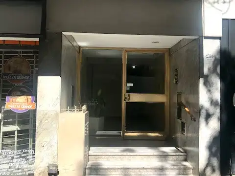 MONOAMBIENTE EN BELGRANO EXCELENTE ESTADO