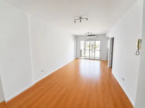 2 amb con balcón