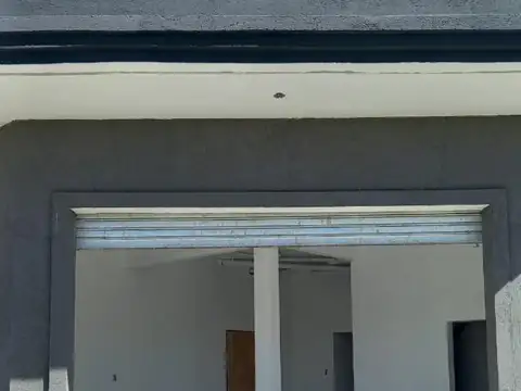 Local en Alquiler en Tristan Suarez, $ 500.000