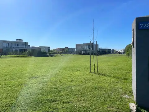 LOTE EN VENTA EN TERRALAGOS A LA LAGUNA 