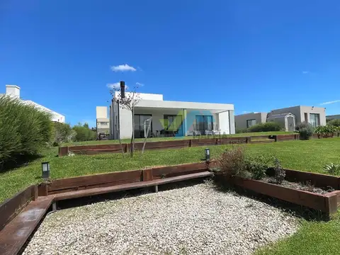 Casa en Alquiler en San Sebastian, USD 1.500