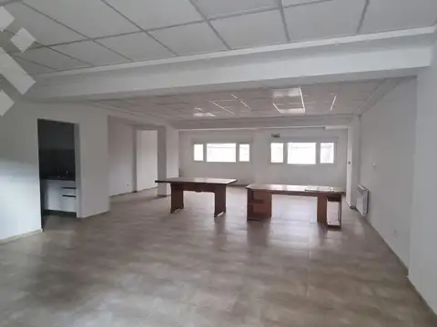 Oficina en Venta en Cipolletti, General Roca