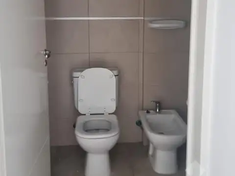 Venta  Oficina - Calle Villegas, 49 - Cipolletti - Rio Negro -