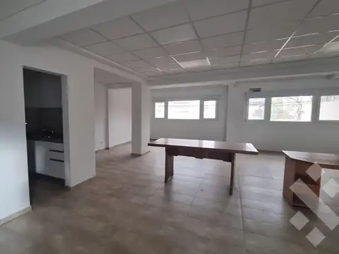 Oficina en Venta en Cipolletti, USD 230.000