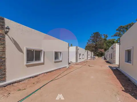 VENTA 2 DORMITORIOS JARDIN Y PARRILLERO SOLYMAR