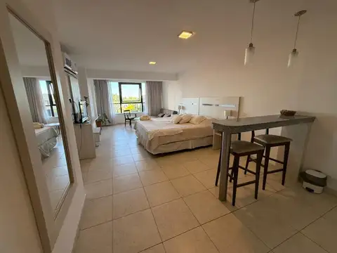 Monoambiente en Alquiler en Puerto Amarras