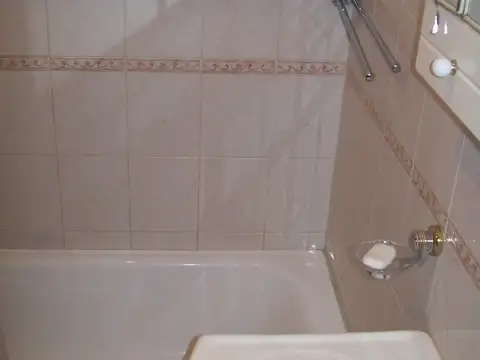 3 AMB AL CFTE CON BALCON