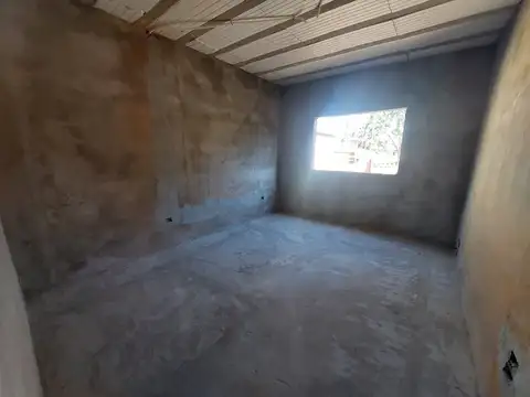 Casa de tres dormitorios en venta a terminar con todos los servicios