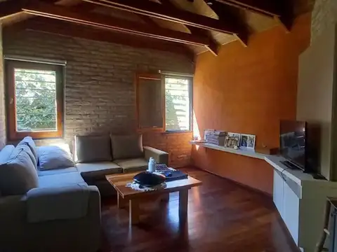 VENTA CASA 3 DOR MENDIOLAZA GOLF PILETA ESCRITURA