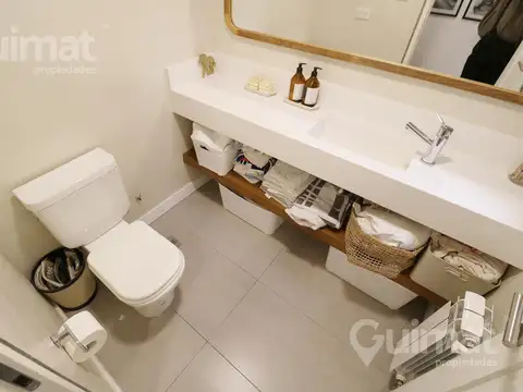 Depto Tipo Casa en Venta con 2 cocheras