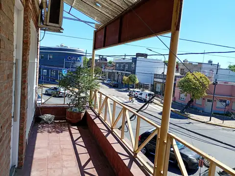 Av. Avelino Rolón al 2500