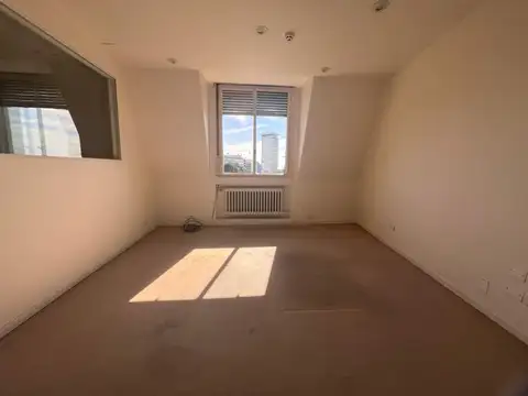Oficina en Alquiler 30 años