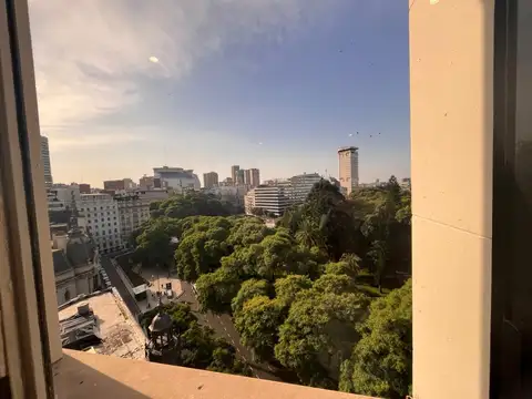 Marcelo T de Alvear al 600