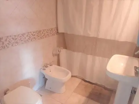 DEPARTAMENTO  DE 2 AMBIENTES CON BALCON  EN VENTA, ZONA  CAB