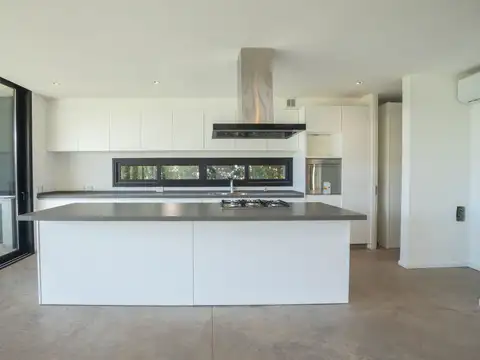 Casa en Venta al Oeste