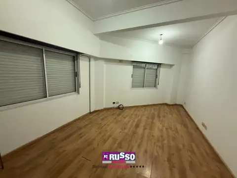 Departamento en Alquiler en San Justo, $ 700.000