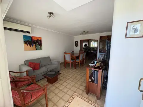 Juan José Paso 2400