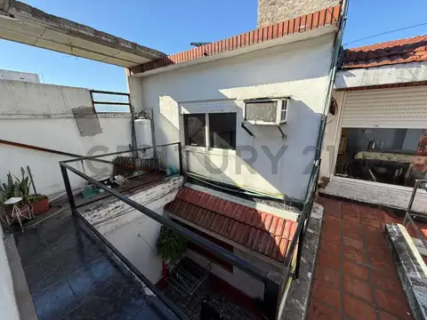 Venta PH 4 Dormitorios San Justo Patio Lavadero Parrilla