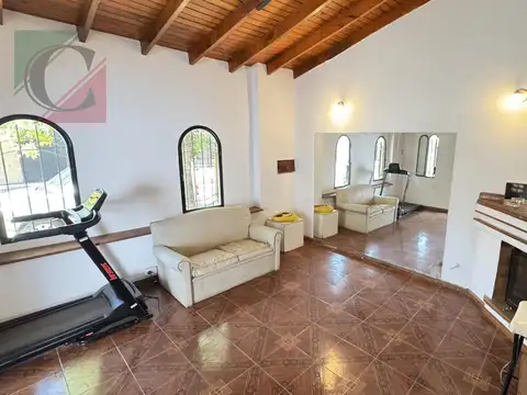 Casa en Venta con 1 cochera