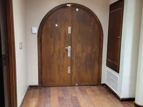 Casa en Venta en Villa Sarmiento, USD 530.000